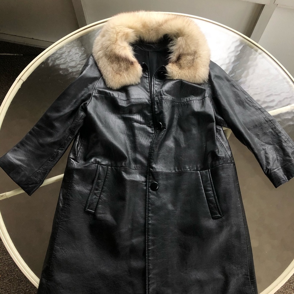 Vintage Leather Coat with Norwegian Fox fur collar